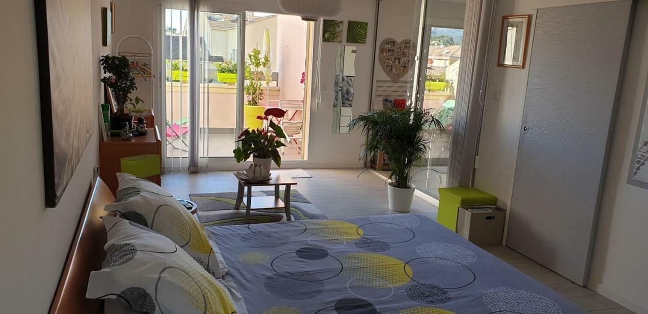 Chambres D'Hotes Chez Pat Et Nanou Six-Fours-les-Plages Exterior photo